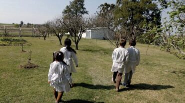 En todos los artículos se coincide en que la educación rural siempre estuvo un poco al margen de todo