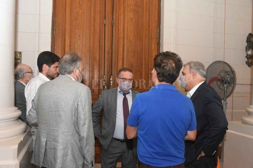 El ministro Lagna