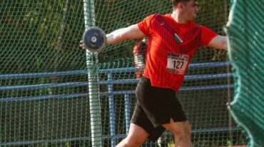 Nazareno Sasia volvió a lucirse en la pista atlética y consiguió ganar dos medallas doradas.