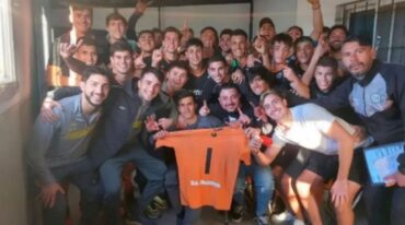 Adiur ganó el clásico frente a Morning Star. Gentileza.