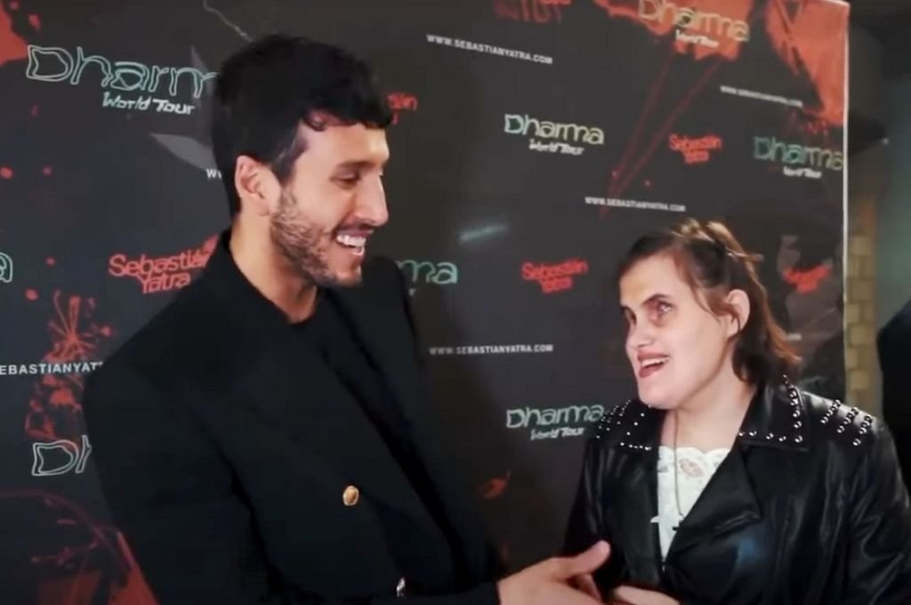 La cantante Evangelina Rebozio pudo concretar su sueño de conocer al artista colombiano Sebastián Yatra.