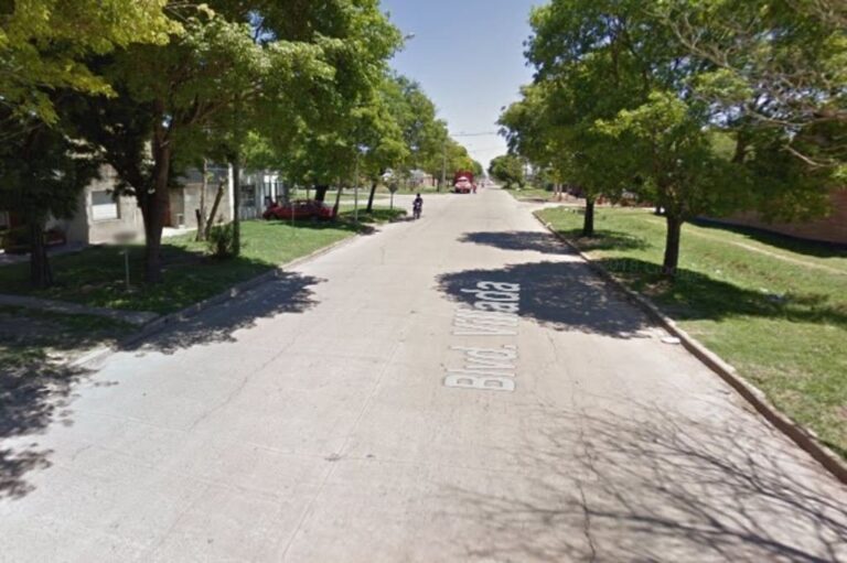 El hecho delictivo se produjo en la zona de boulevard Villada al 3000. Google Street View.