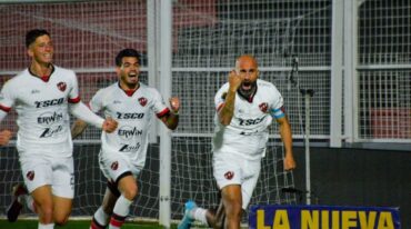 Patronato ganó un partido difícil y complicado y se ilusiona con la permanencia.