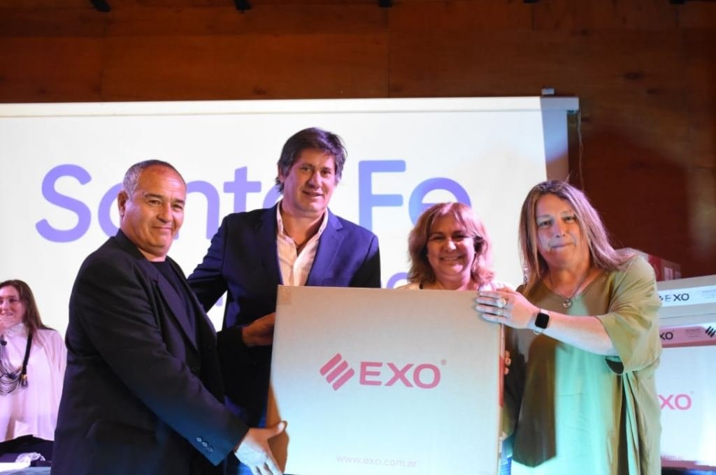 'Los dispensarios hoy están totalmente equipados con última tecnología dando los servicios que la comunidad se merece. Se construyó un sanatorio privado en la ciudad por primera vez en la historia de Funes