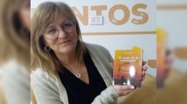Gabriela Cardozo presentó su segundo libro
