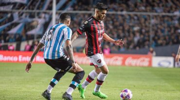 Patronato tuvo la pólvora mojada en Avellaneda y perdió ante Racing.  Prensa Patronato