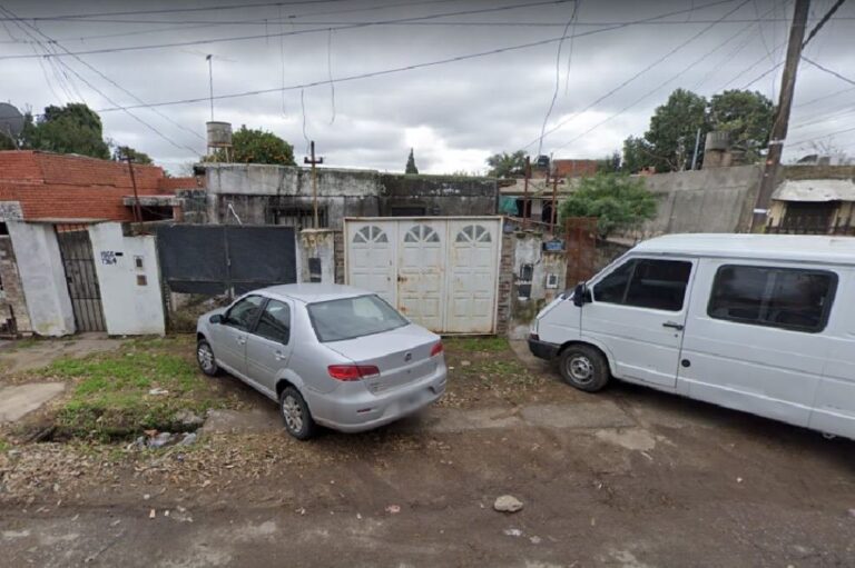 El homicidio ocurrió en Superí al 1900. Google Street View.