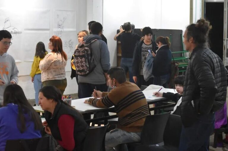 En la Escuela de Artes Visuales se celebró el Día de la Historieta.