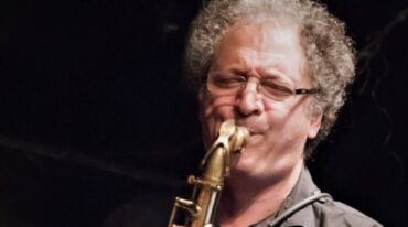 'Me gusta dar algo honesto y sincero con mí música'