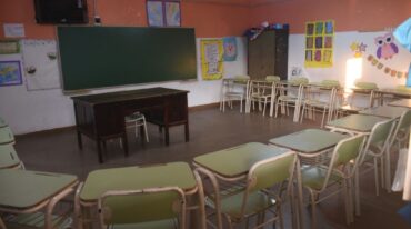 Las escuelas estarán abiertas para los asistentes escolares y los comedores. Archivo/Flavio Raina.