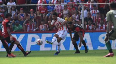 Unión y Newell's Old Boys se vuelven a medir en el 15 de Abril. Archivo.