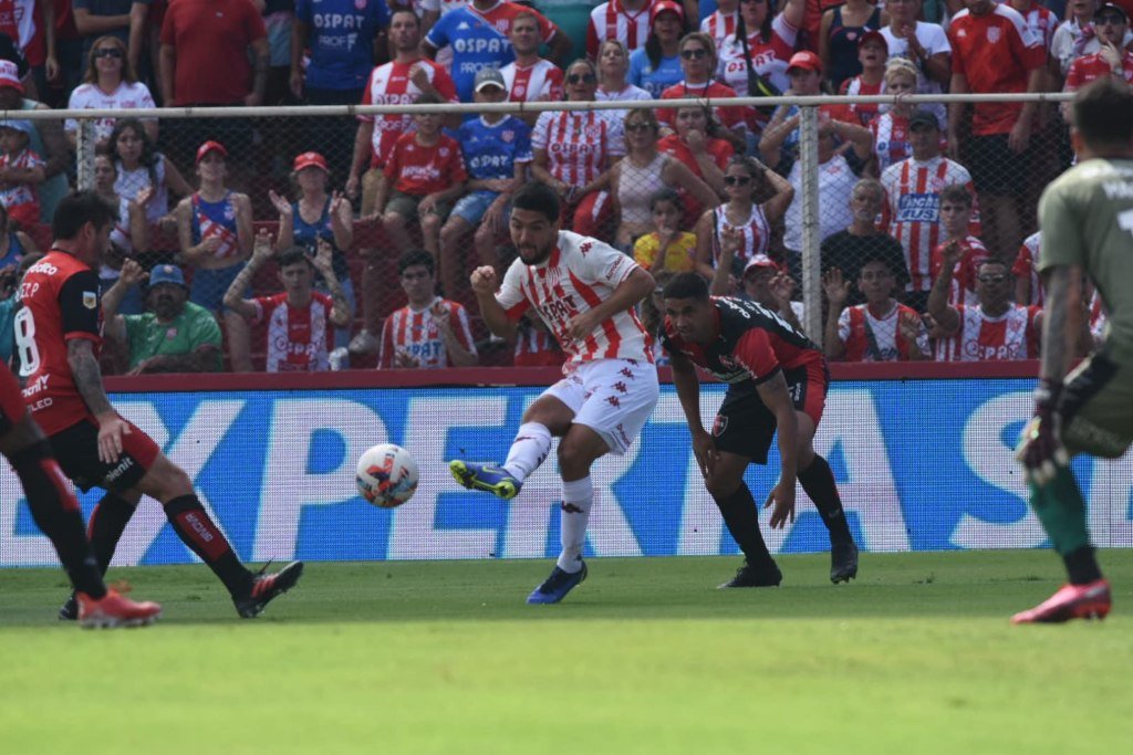 Unión y Newell's Old Boys se vuelven a medir en el 15 de Abril. Archivo.