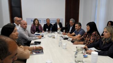 El gremio de los maestros públicos tendrá este mismo lunes una reunión con delegados seccionales y luego convocará a asamblea provincial para el jueves donde someterá la propuesta a votación. Pablo Aguirre