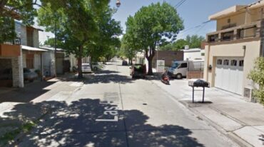 El robo ocurrió en una vivienda de calle Las Heras al 1800. Google Street View.