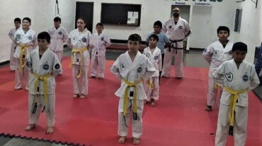 Niños de 9 a 11 años en una de las clases en la sede de Oro Verde.