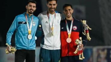 El atleta entrerriano se subió a la cima del podio.