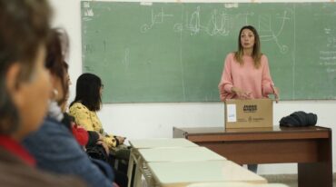 "Nos sentimos muy contentos de haber superado la meta de las 40.000 computadoras que prometió el gobernador