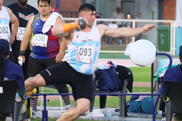 El joven lanzador entrerriano volvió a subirse al podio en una competencia internacional.