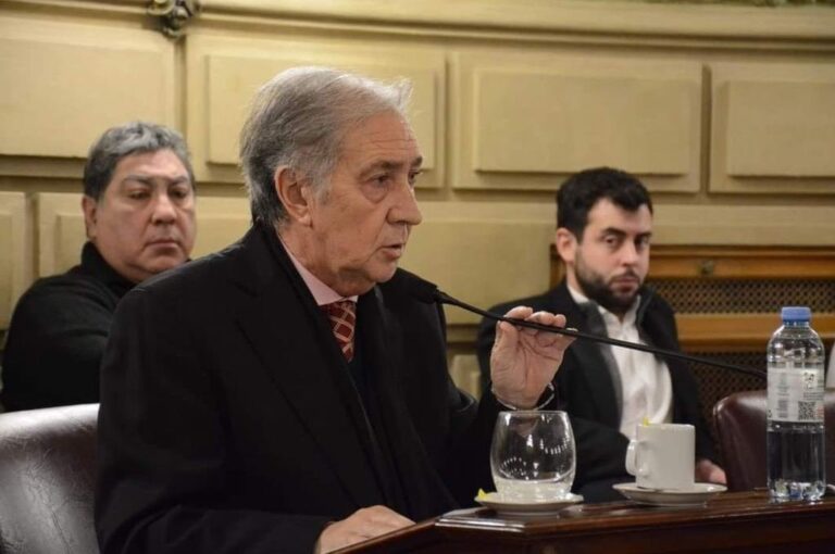 "Mirador Provincial transmite a miles de personas o a mucha gente tanto la problemática como las cosas positivas que se pueden hacer no sólo en la capital sino también en el interior de la provincia". Archivo.