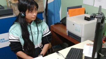 La alumna santotomesina Rocío Mendoza viajará a Buenos Aires en noviembre para representar a la provincia de Santa Fe en el Parlamento Juvenil del Mercosur. Gentileza.