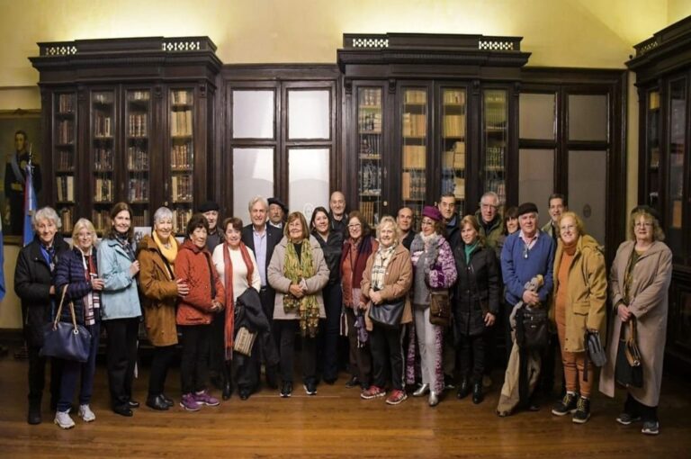 Integrantes de la Asociación Tradicionalista de la Bajada
