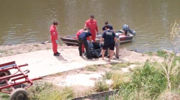 El cuerpo hallado en las aguas del Carcarañá es del presunto femicida. Gentileza.