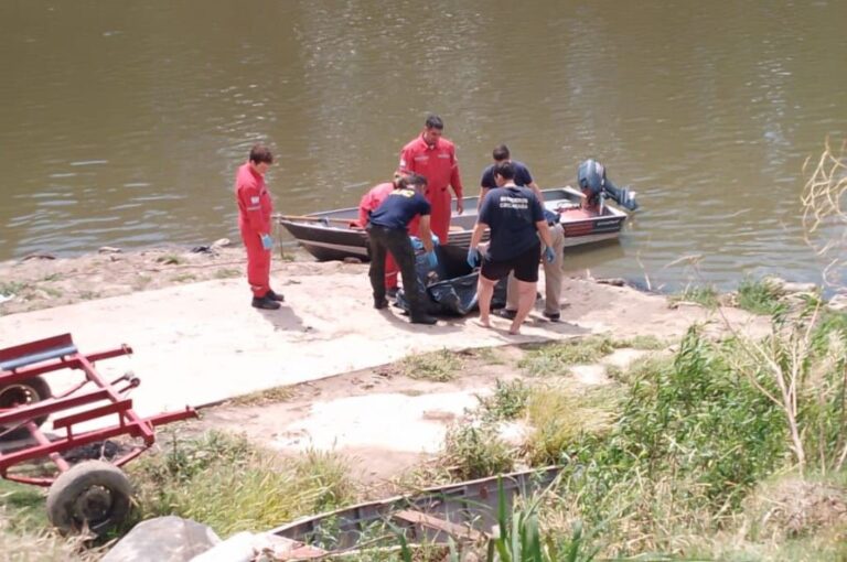 El cuerpo hallado en las aguas del Carcarañá es del presunto femicida. Gentileza.
