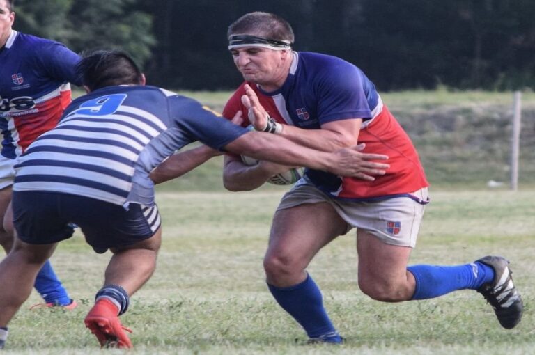 'Mis martes y jueves de rugby comienzan pasadas las 19 y concluyen después de la medianoche. Y al otro día