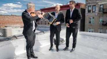'En este 'Ahora' junto a Emiliano y Horacio queremos mostrarles cómo vivimos nuestra música hoy. ' afirma Emiliano Messiez. Gentileza: Sergio Reyes.