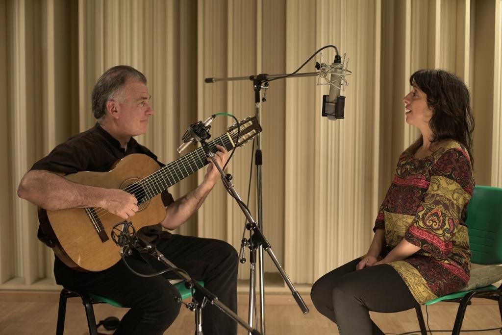 'Ese fondo del cielo es un disco camarístico de magia sonora'