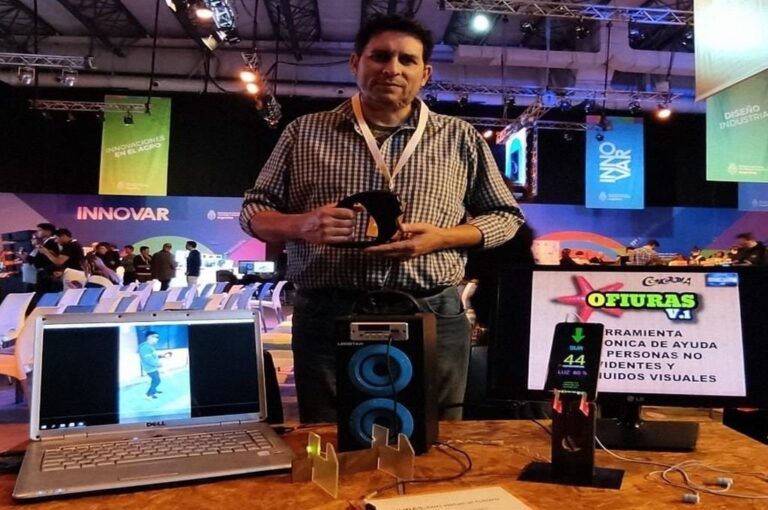 Locaso expuso su dispositivo en la feria Innovar