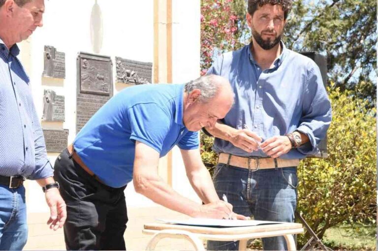 El presidente comunal de Felicia