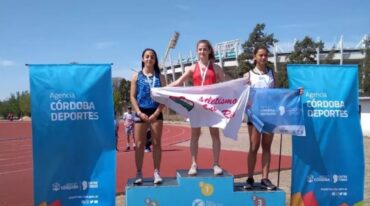 Delfina Zanolli fue una de las destacadas del equipo entrerriano y se subió al podio en varias ocasiones en el territorio cordobés.