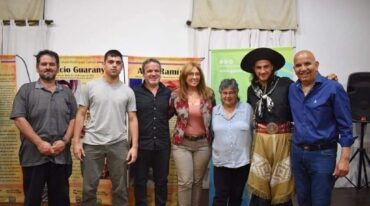 En Gálvez tuvo lugar un sentido homenaje al maestro Ariel Ramírez