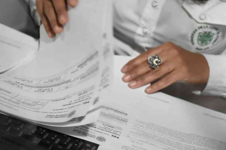 Métodos de pago disponibles: tarjetas de débito