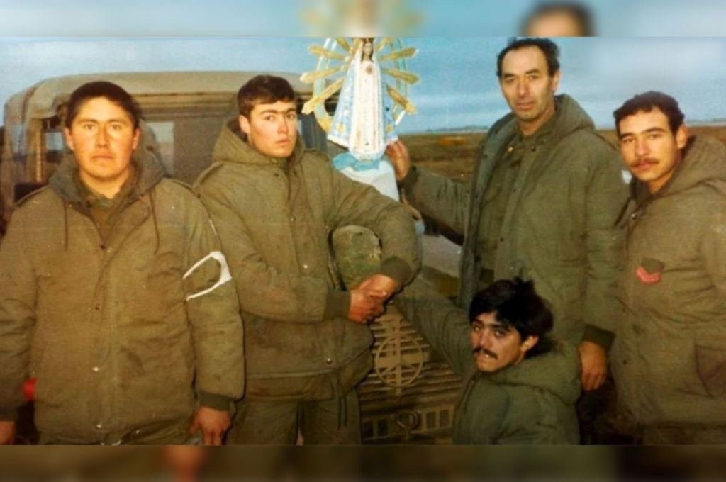 La original. De izquierda a derecha