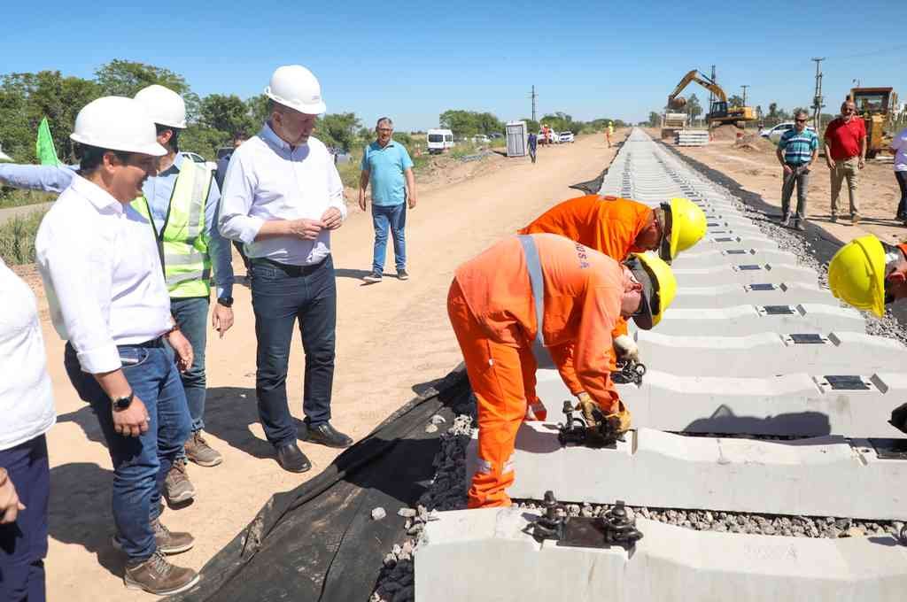 La obra implicará mejorar el acceso de la producción agraria del norte argentino a los puertos de exportación