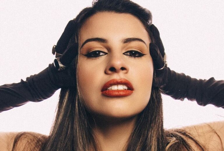 'Mi papá tocaba la guitarra y siempre cantábamos y escuchábamos música'