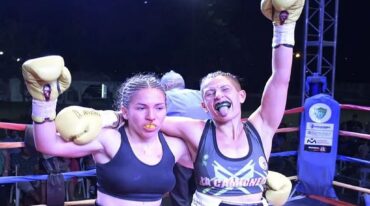 Cinthia González y Rocío Gordillo protagonizaron una ríspida pelea que terminó con victoria para la paranaense.