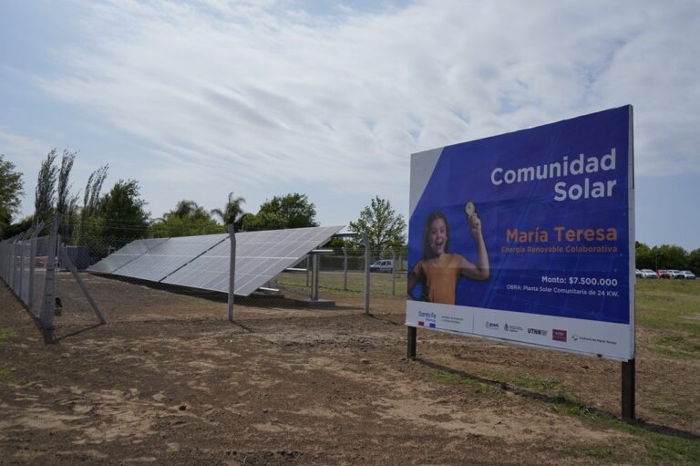 El gobierno provincial puso en marcha en la comuna de María Teresa la primera Comunidad Solar de Santa Fe. Gobierno de la Provincia