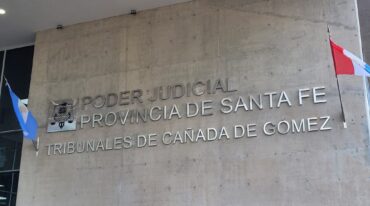 El sujeto está acusado de abusar sexualmente de una pequeña de 8 años desde el mes de febrero de 2020 hasta el mes de febrero de 2022. Mirador Provincial.