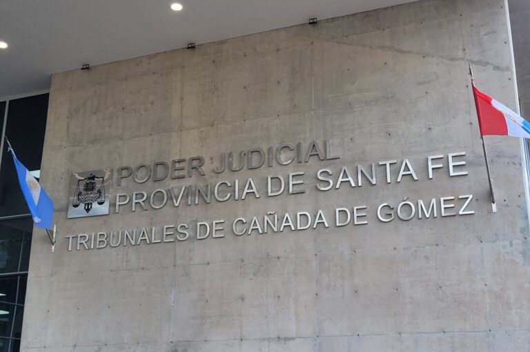 El sujeto está acusado de abusar sexualmente de una pequeña de 8 años desde el mes de febrero de 2020 hasta el mes de febrero de 2022. Mirador Provincial.