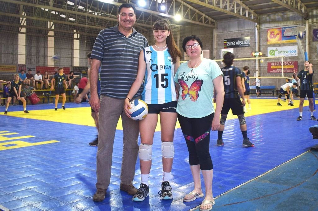 Valen con sus padres en su 'segunda casa'