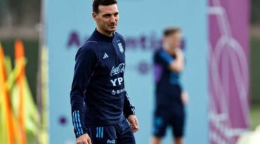 El equipo de Lionel Scaloni sigue en carrera. Reuters.