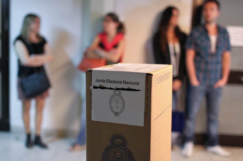 Serán una elecciones con varias escalas y un posible balotaje presidencial. Archivo.