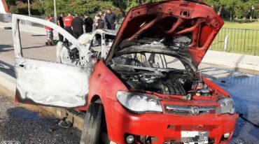 Bomberos Zapadores trabajaron en la escena del suceso. Gentileza.