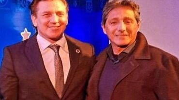 Oscar Lenzi en un encuentro con Alejandro Domínguez.