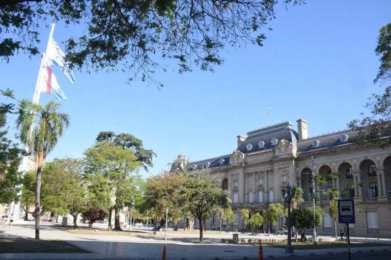 Casa de Gobierno de la provincia de Santa Fe. Luis Cetraro