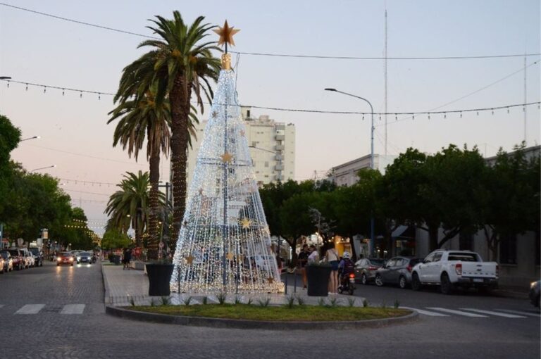 Inicio del bulevar Santa Fe por el oeste rafaelino. Mirador