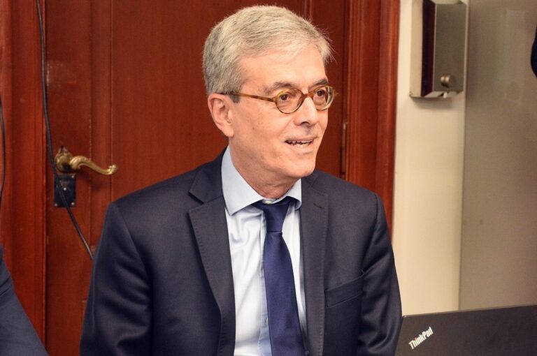 El ministro de Economía